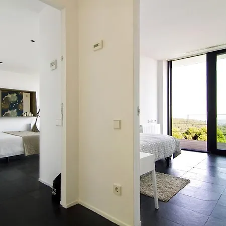 亚历山大拉纳度假屋 度假居 Pallejá